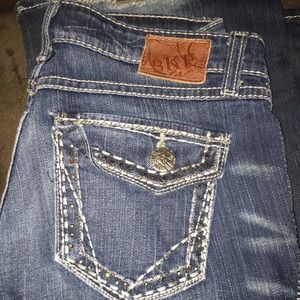 Boot cut jeans